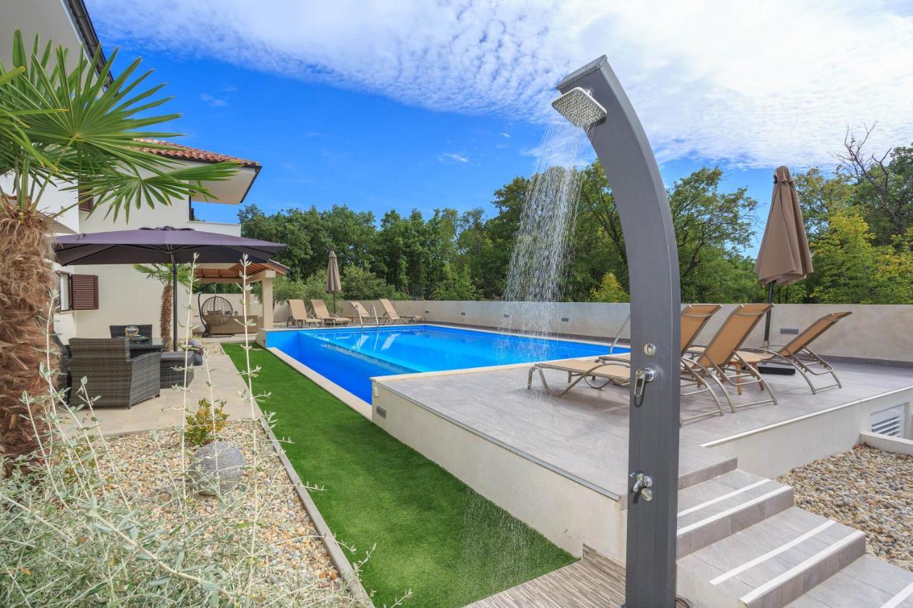Villa Antonada Vrh  Экстерьер фото