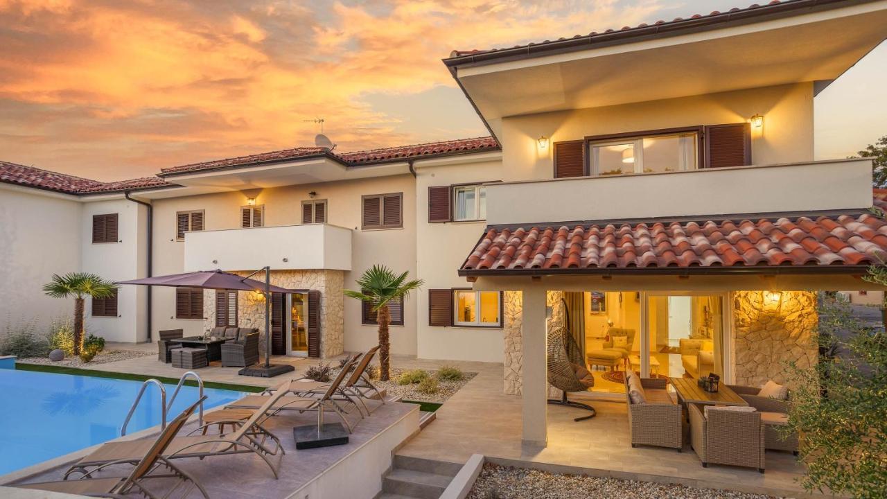 Villa Antonada Vrh  Экстерьер фото