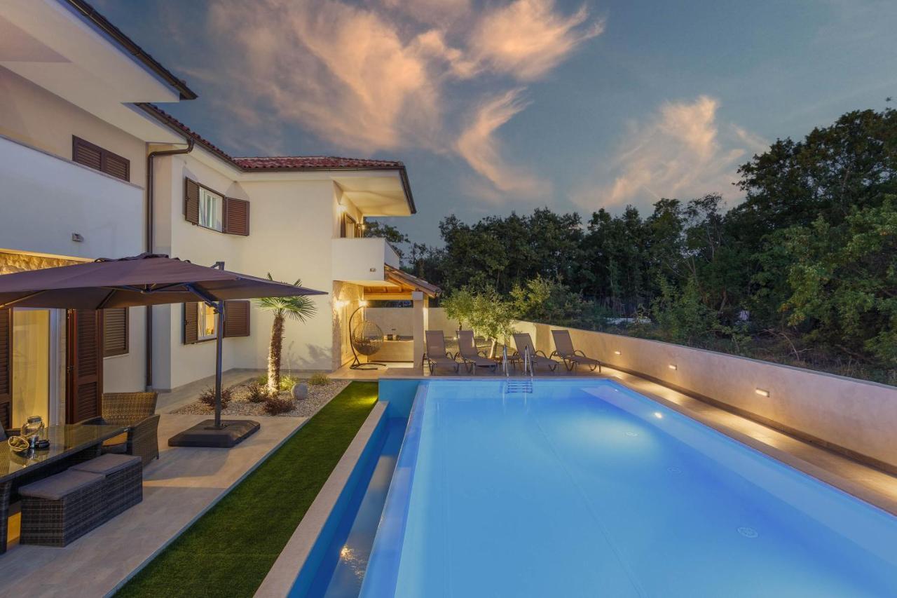 Villa Antonada Vrh  Экстерьер фото